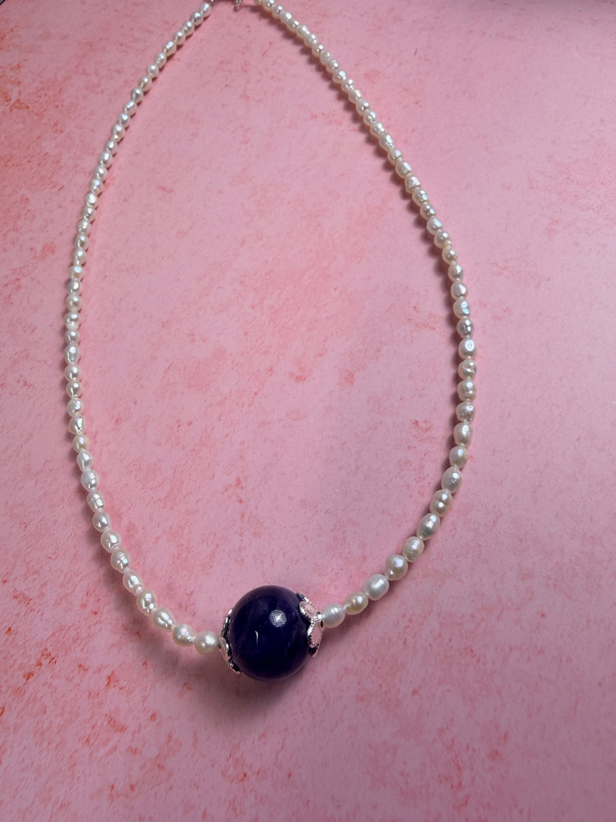 Natural pearl necklace