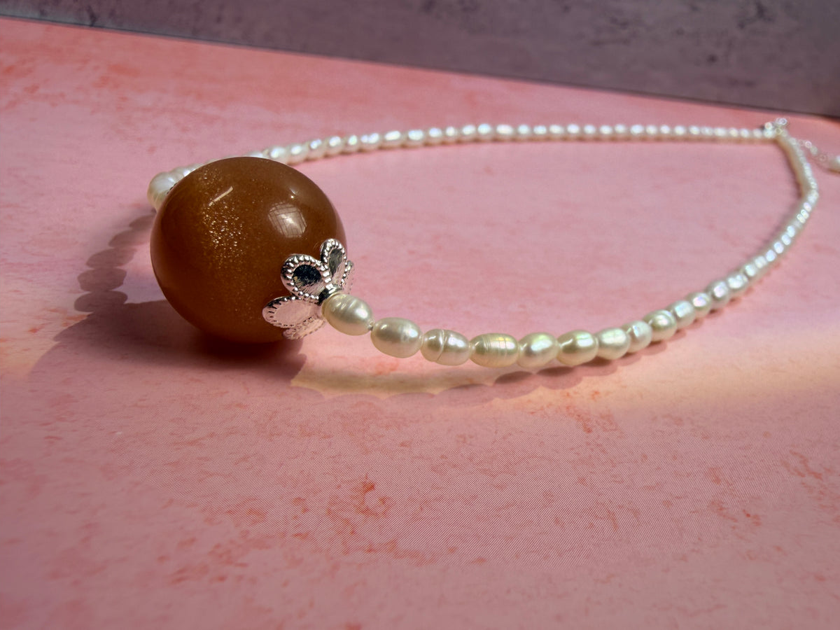 Natural pearl necklace
