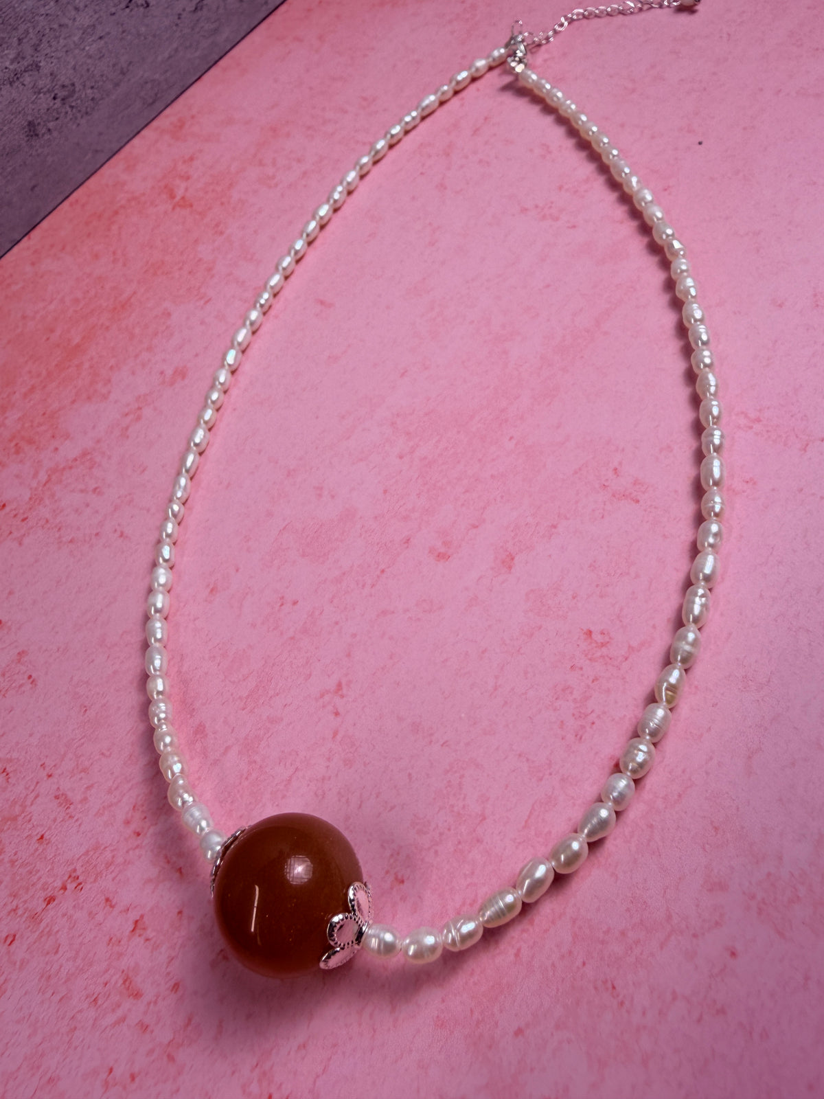 Natural pearl necklace