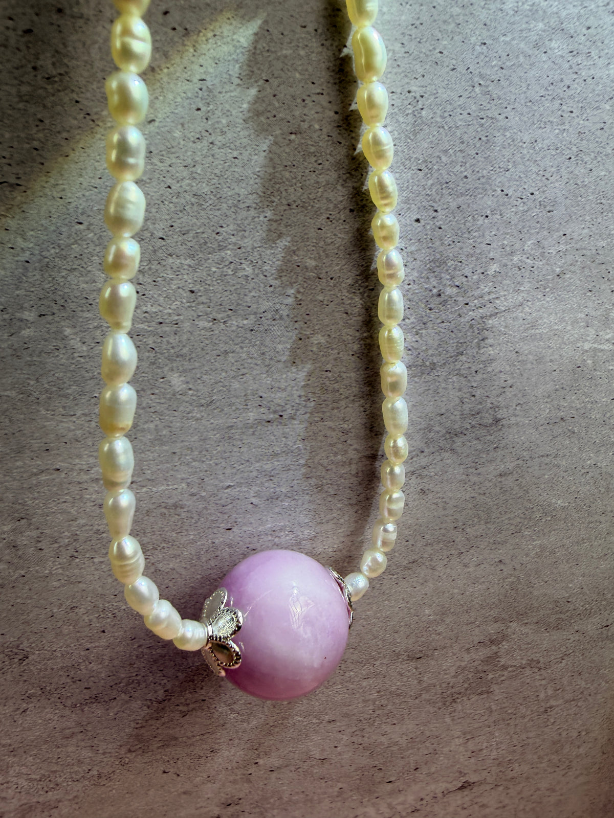 Natural pearl necklace