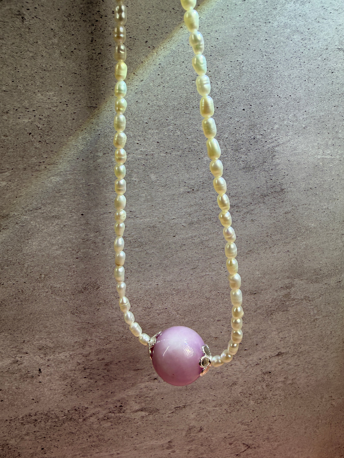 Natural pearl necklace