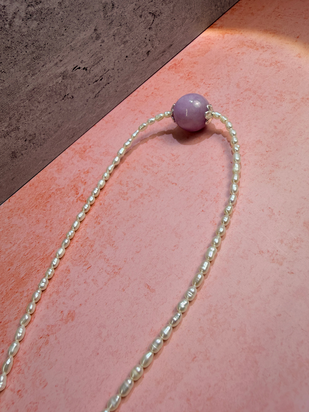 Natural pearl necklace