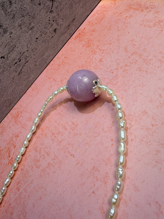 Natural pearl necklace