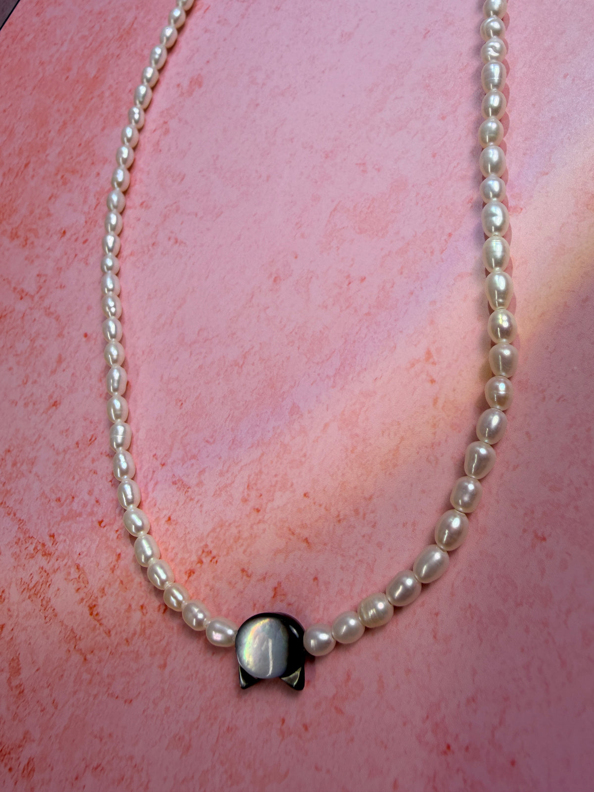 Natural Freshwater Pearl and Shell Cat Necklace
