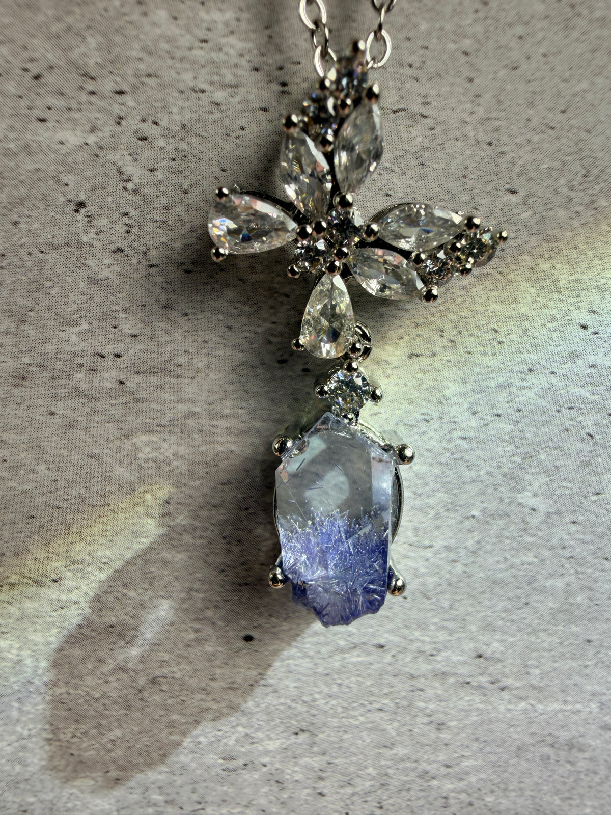 Natural Blue-Line Necklace