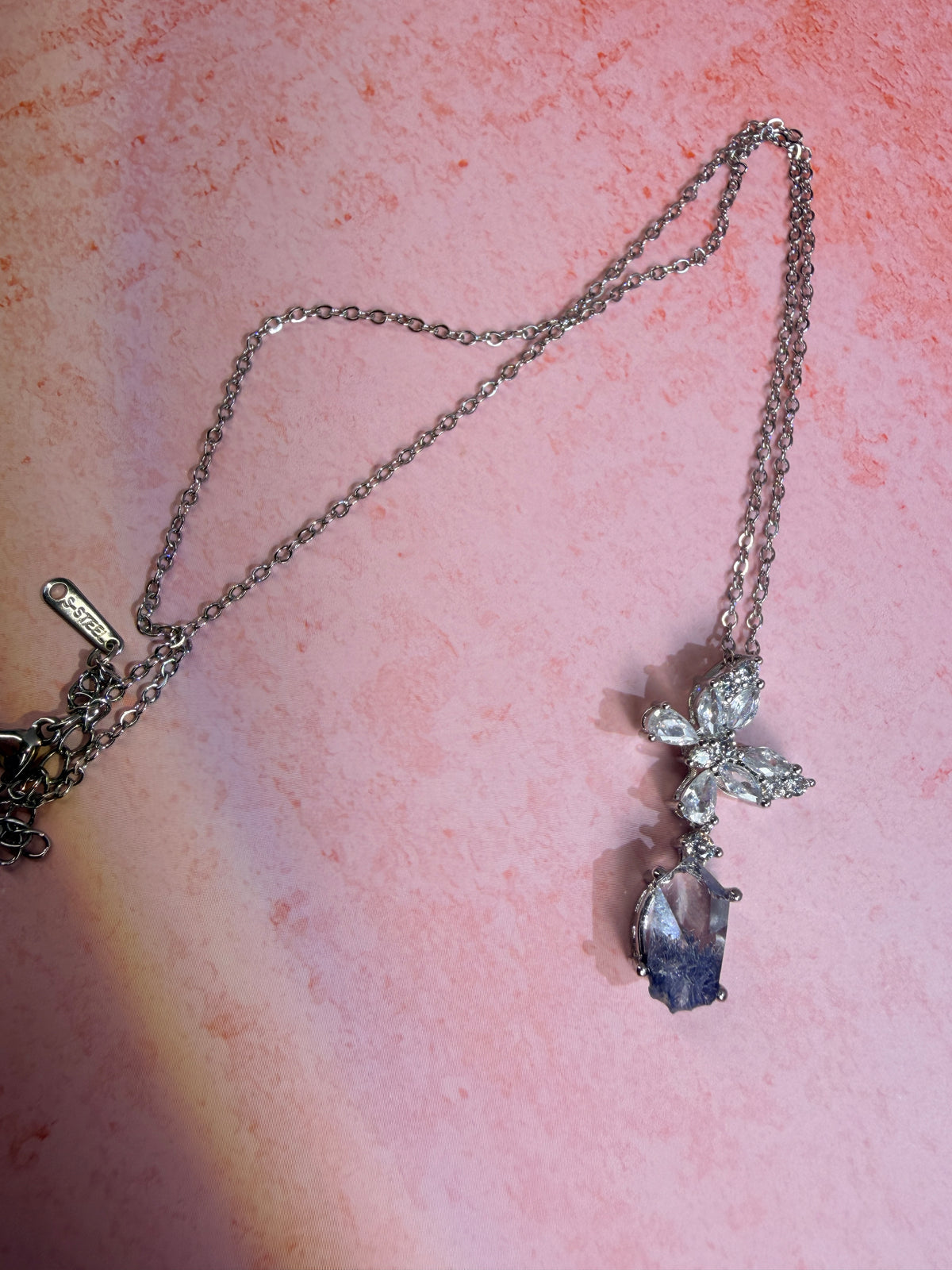 Natural Blue-Line Necklace
