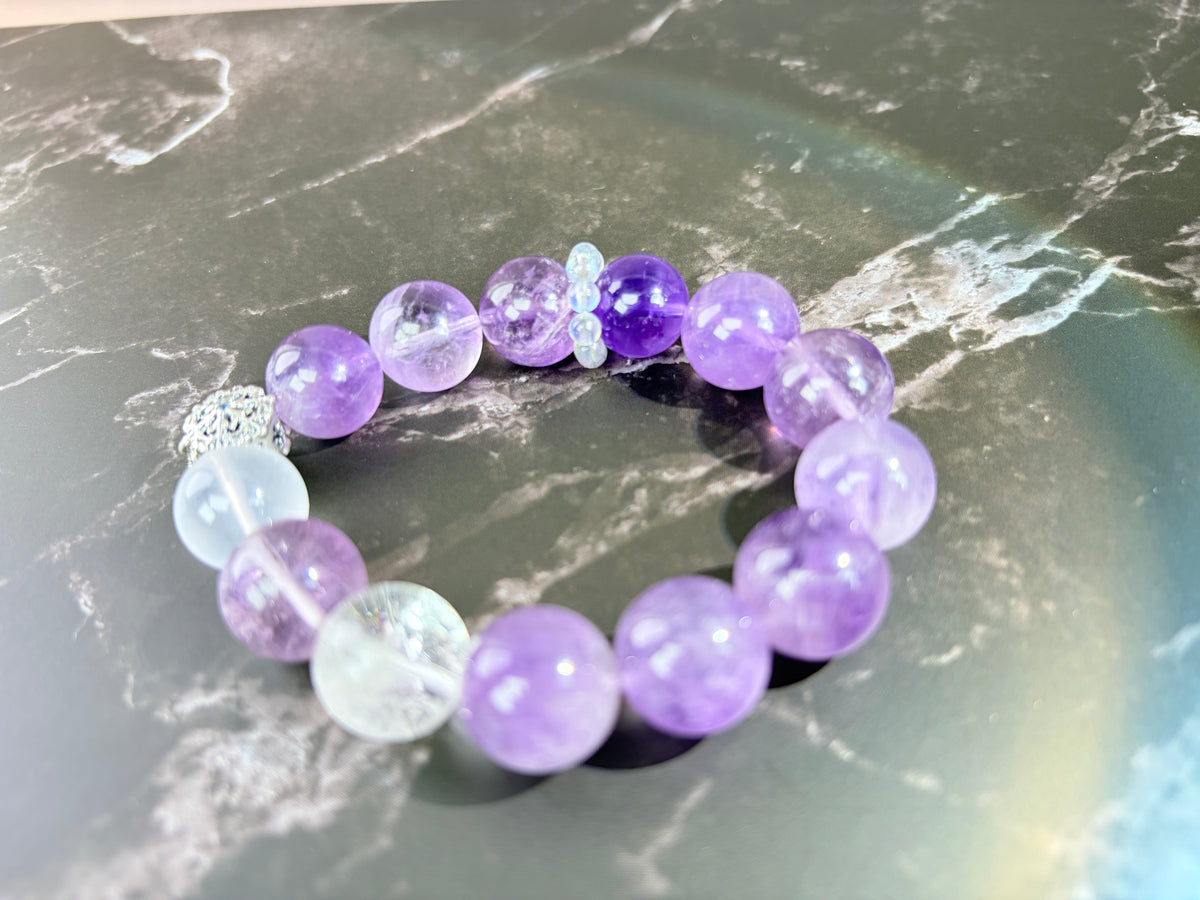 Amethyst and clear quartz bracelet